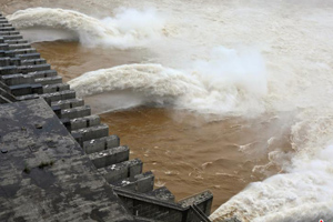 “长江2020年第1号洪水”抵达三峡
